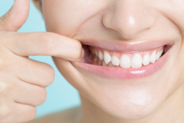 does teeth whitening damage enamel