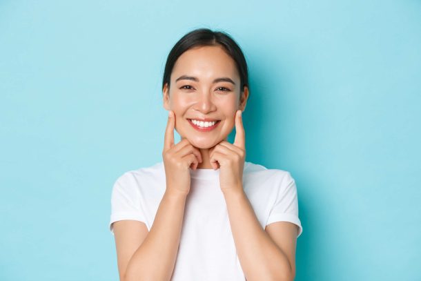 In-Chair Whitening vs Take-Home Kits
